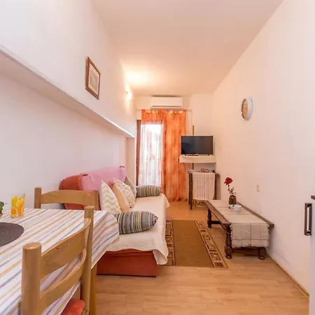 Savic Biograd Biograd Na Moru Exterior photo
